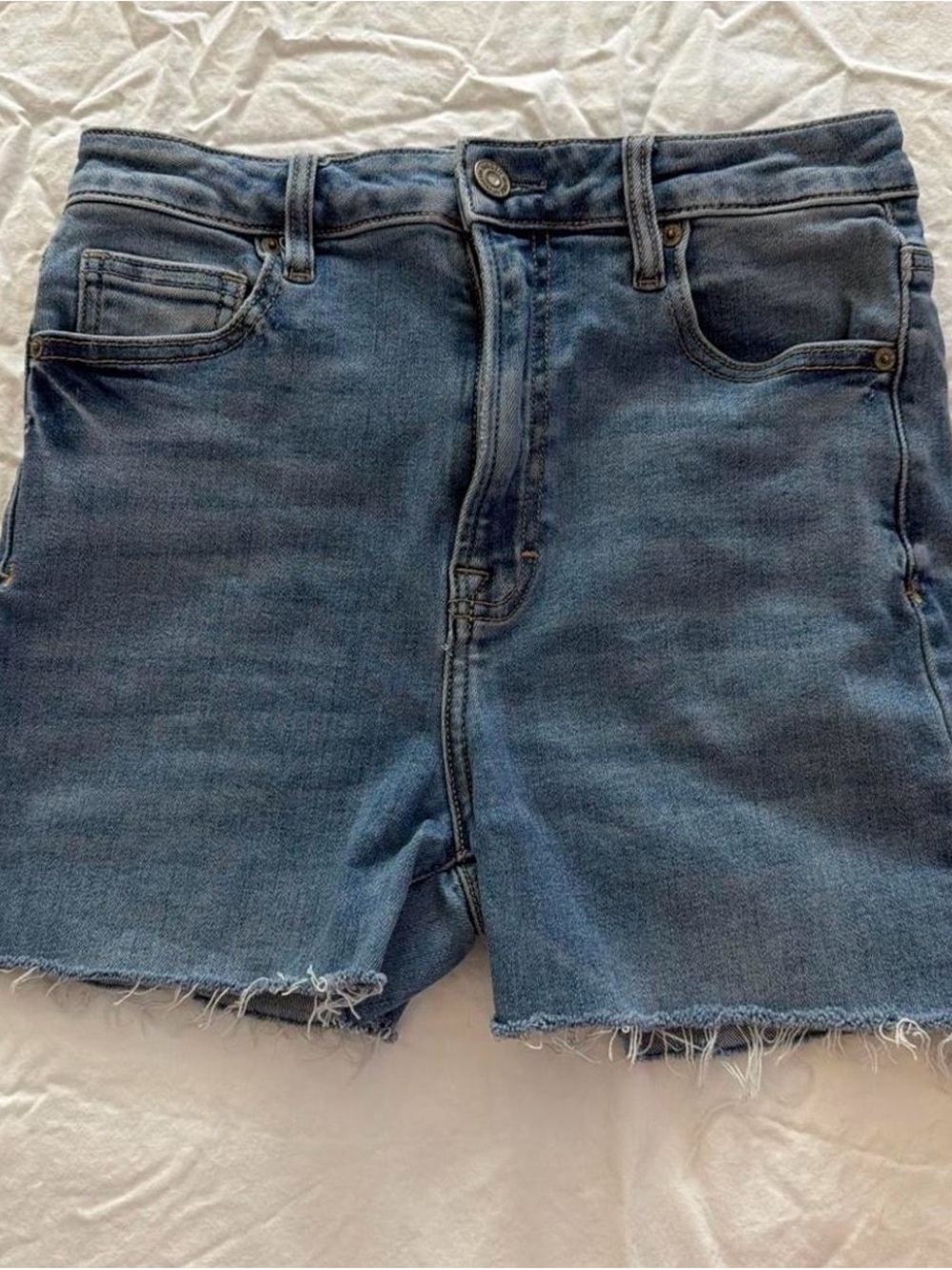 High-Rise Frayed Hem Denim Shorts - Blue